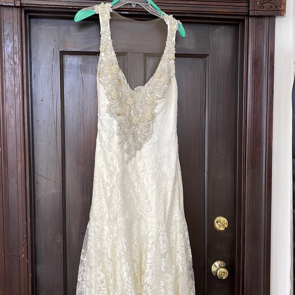 Vanitas Wedding Gown Size 10 Sample Embellished Low Back Lace